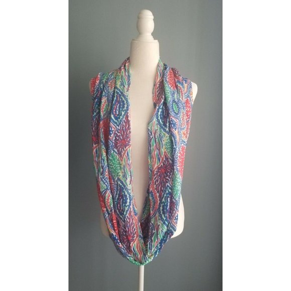 Lilly Pulitzer Let Minnow Infinity Scarf - Picture 6 of 9